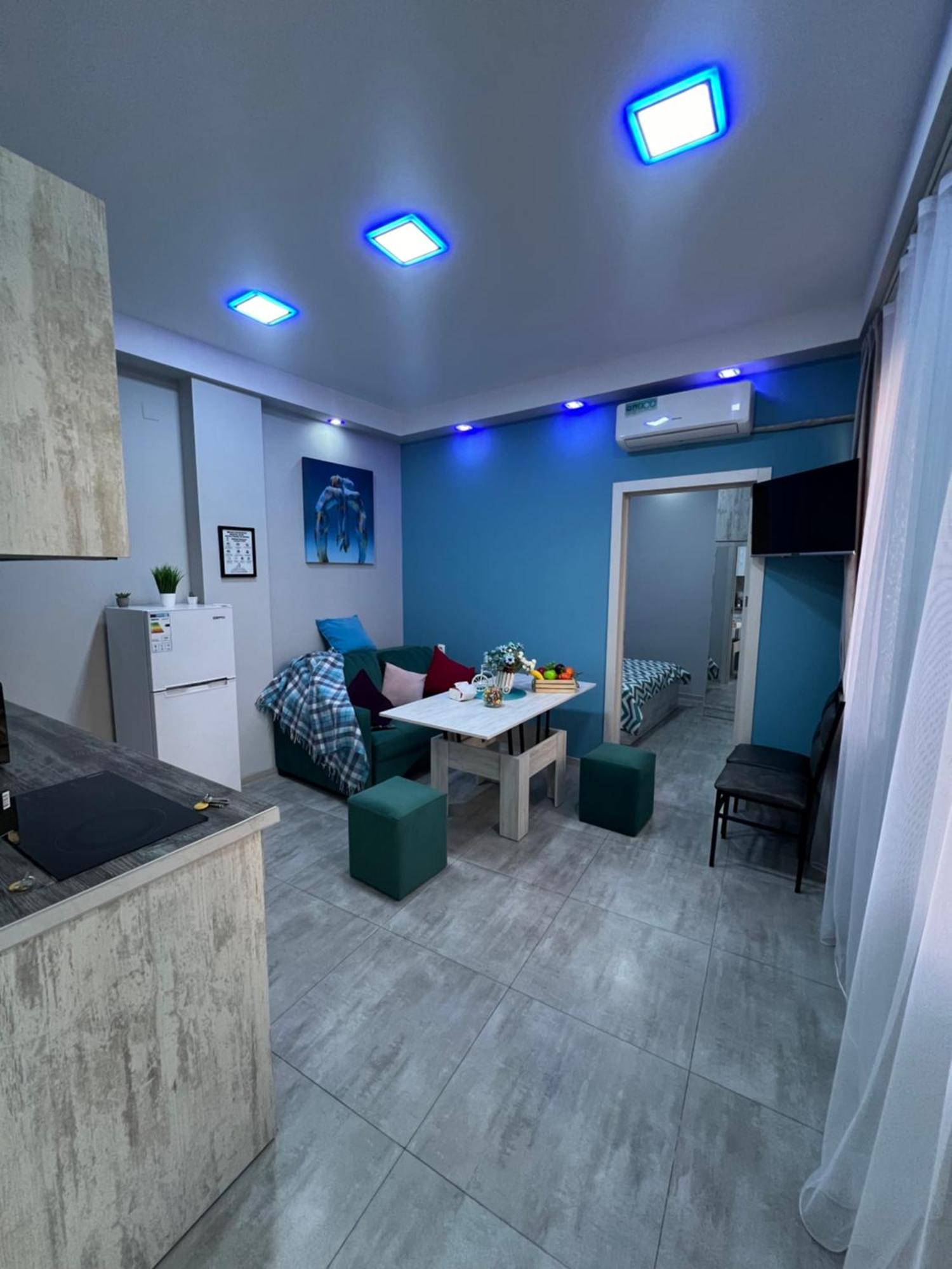 Ferienwohnung Cool Blue Interior Self Check In Erivan Exterior foto