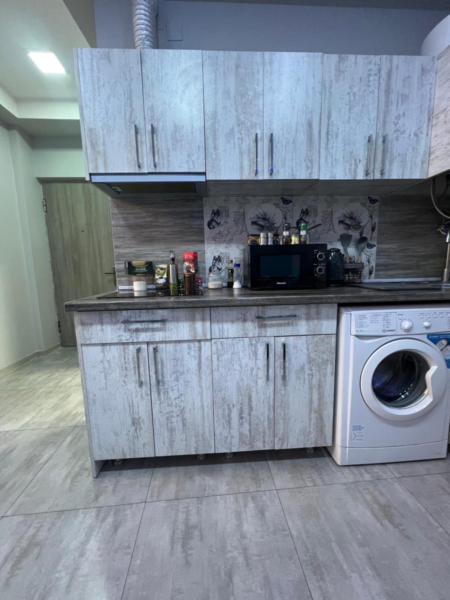 Ferienwohnung Cool Blue Interior Self Check In Erivan Exterior foto