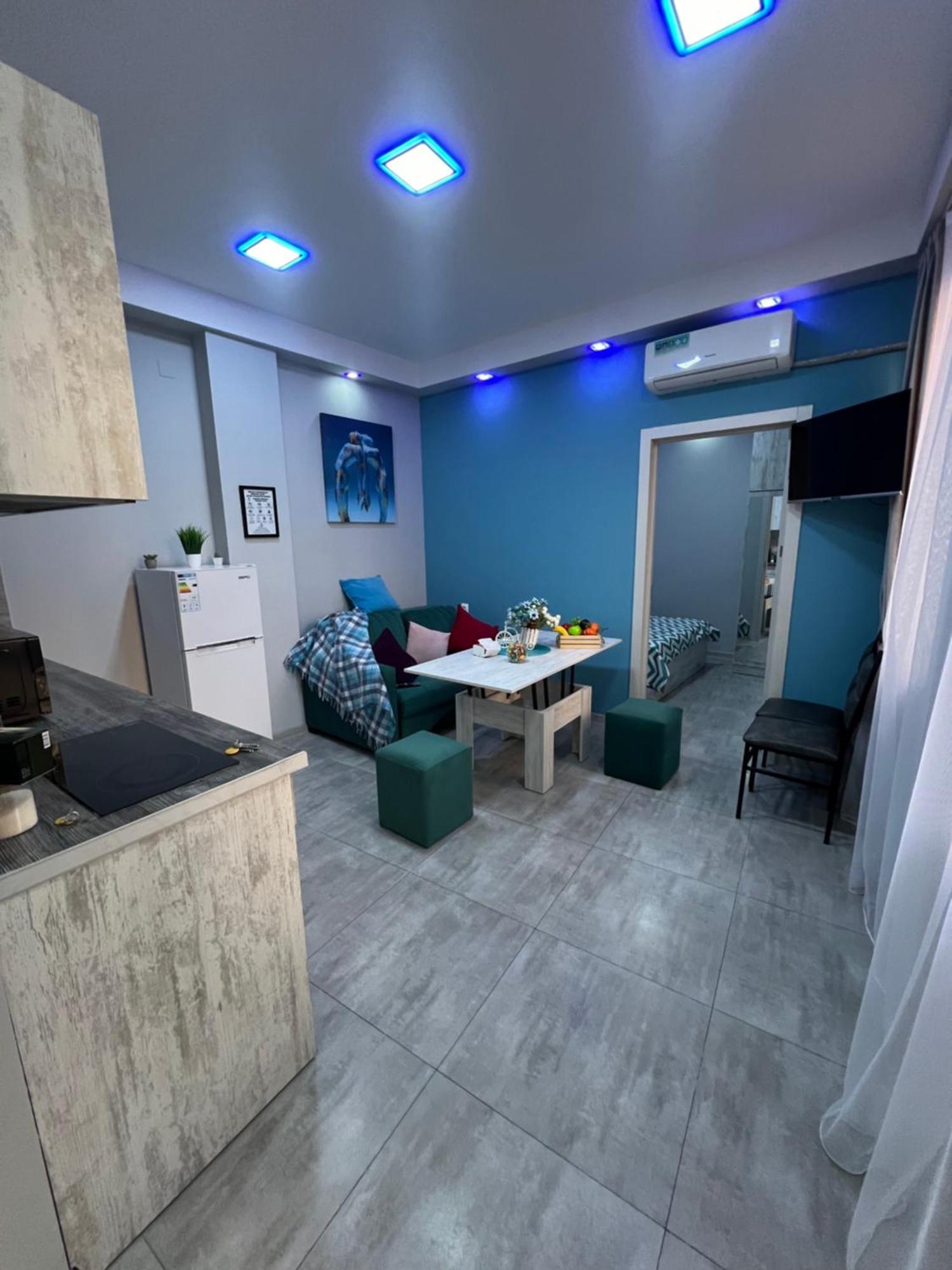 Ferienwohnung Cool Blue Interior Self Check In Erivan Exterior foto